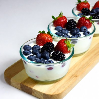 Yogurt Parfaits with Strawberries and Blueberries