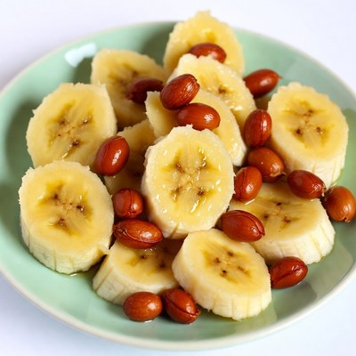 Sliced Bananas with Peanuts
