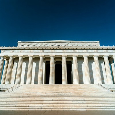 Lincoln Memorial with Columns