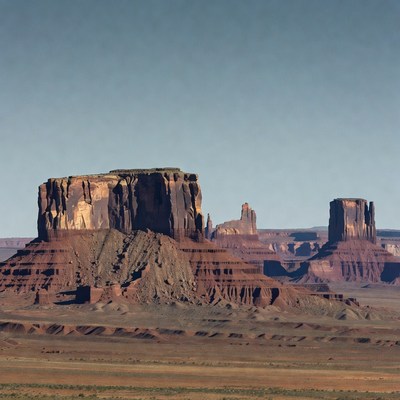 Majestic Monument Valley Buttes Landscape