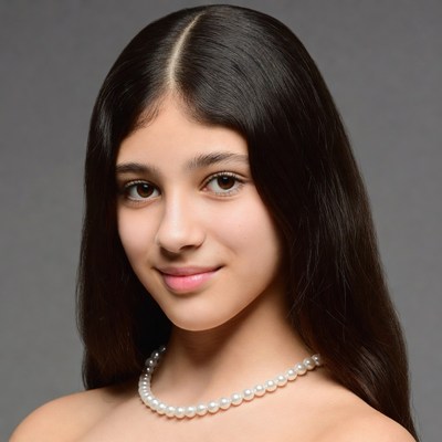 Girl with pearl necklace