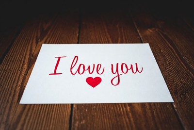 I Love You Card on Wooden Surface