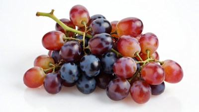Bunch of red and black grapes