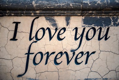 I Love You Forever on Cracked Wall