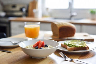 Oatmeal with berries and avocado toast