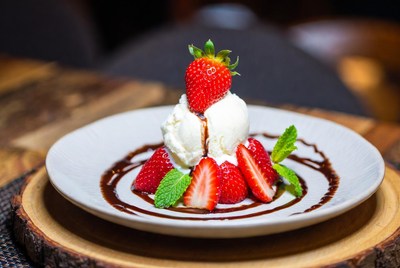 Strawberry Ice Cream Dessert