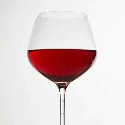Red wine in glass