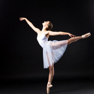Ballerina performing arabesque pose