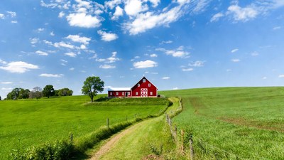 Red Barn in Green Hills