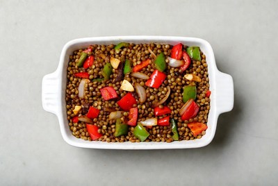Lentils with Bell Peppers in Dish