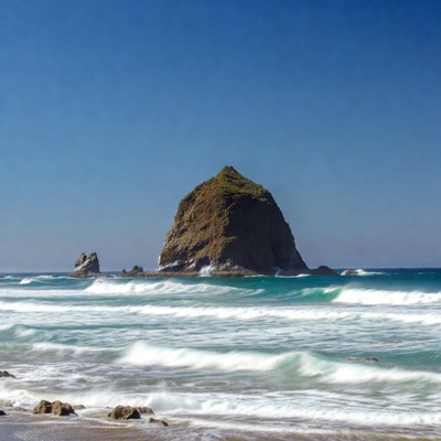 Haystack Rock Cannon Beach Waves