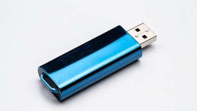 Shiny Blue USB Flash Drive