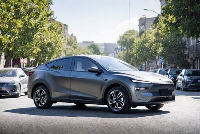 Gray NIO ET7 Electric Car Street