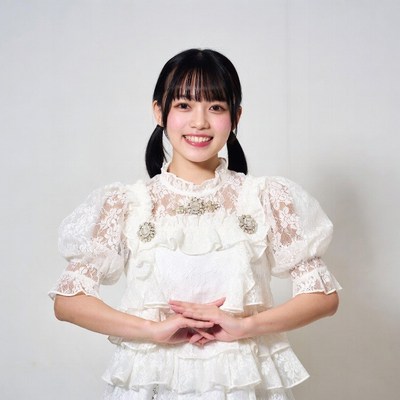 Asian girl in white lace dress