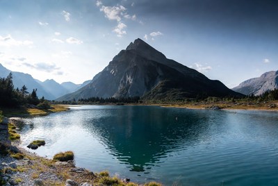 Majestic Mountain Reflecting in Turquoise Lake