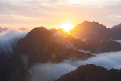 Sunrise over Misty Mountains