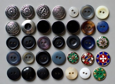 Assortment of decorative sewing buttons