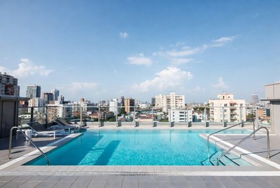 Rooftop Infinity Pool City Skyline