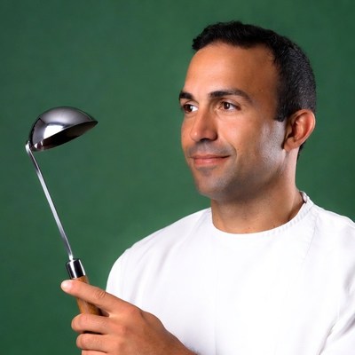 Man holding ladle