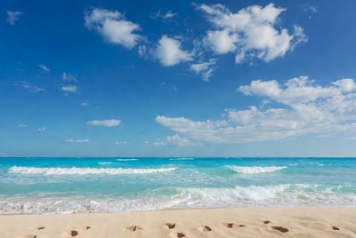 Footprints on tropical beach