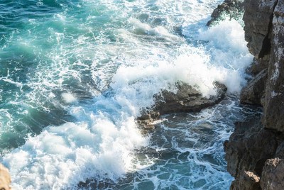 Ocean Waves Crashing on Rocks