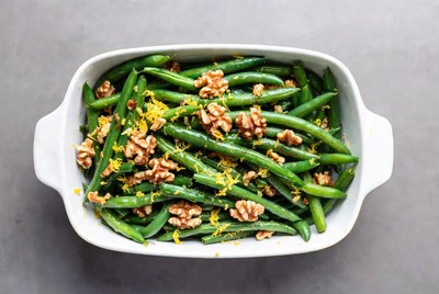 Green Beans with Walnuts and Lemon