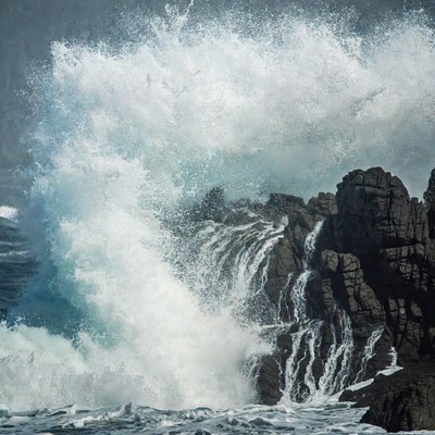 Ocean Waves Crashing on Rocks