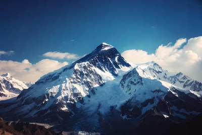 Mount Everest Snowy Peak