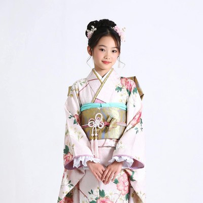 Japanese girl in pink kimono