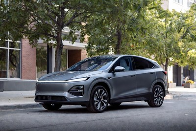 Silver NIO ET7 Electric SUV Parked Street