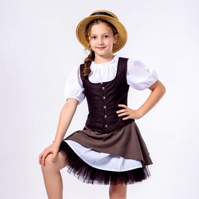 Girl in Bavarian dirndl hat