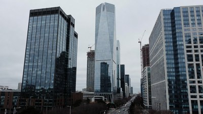 Modern Skyscrapers in City Skyline