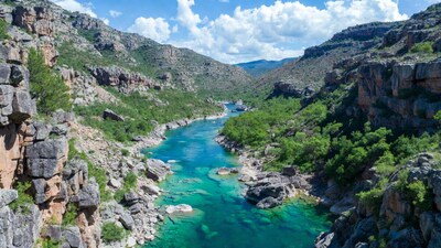 Turquoise River in Rocky Canyon