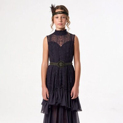 Girl in flapper lace dress with headband