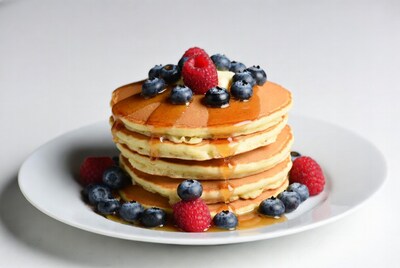 Pancakes with blueberries and raspberries