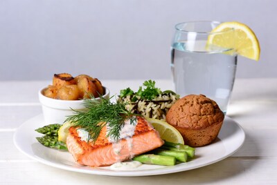 Salmon with Asparagus and Glazed Potatoes