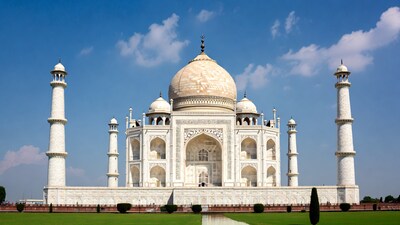 Taj Mahal under blue sky