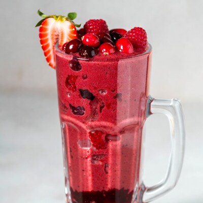 Berry Smoothie with Strawberries and Raspberries