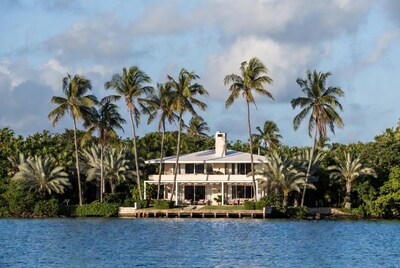 Luxury House on Waterfront with Palms
