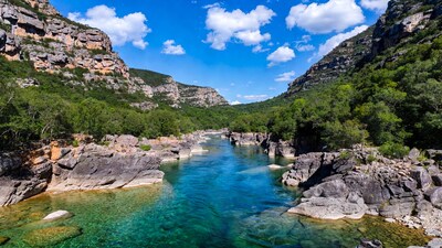 Turquoise River in Rocky Canyon