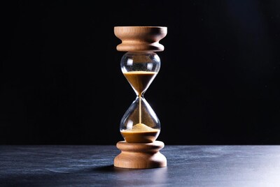 Hourglass with sand flowing