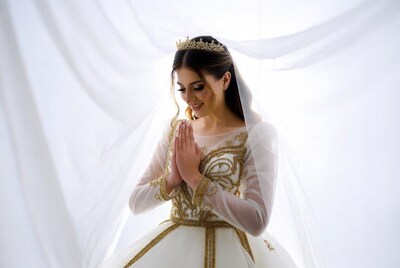 Bride praying with hands together