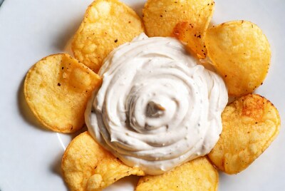 Potato Chips with White Dip