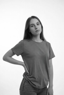 Woman hand on hip black and white
