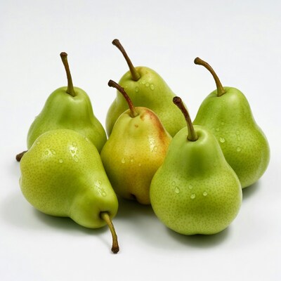 Fresh green pears with water droplets
