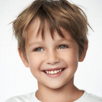 Smiling boy with baby teeth