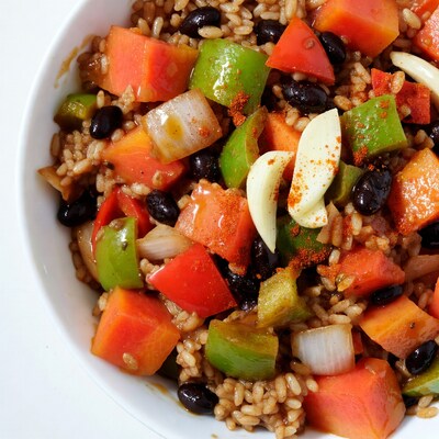 Brown Rice Bowl with Beans and Peppers