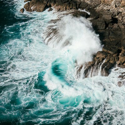 Ocean Waves Crashing on Rocks
