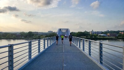 Runners on a Bridge