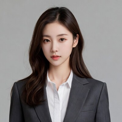 Young Asian woman in business suit